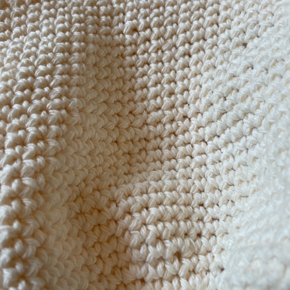 NEW FINAL SALE Off White Crochet Bucket Hat - Picture 4 of 6